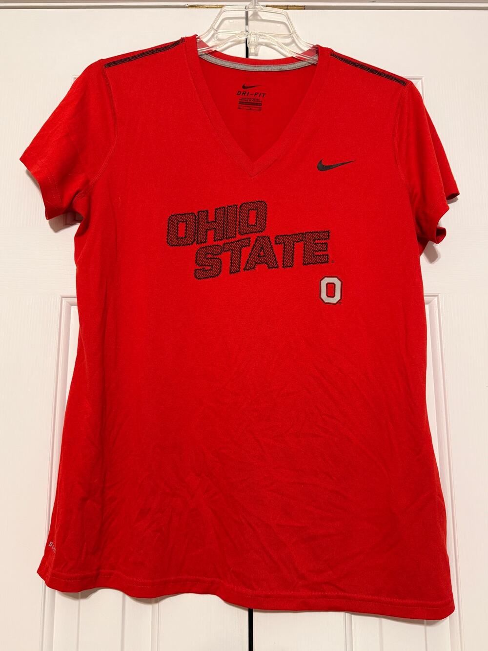Ohio State Women's Nike V-Neck Tee, Size XL